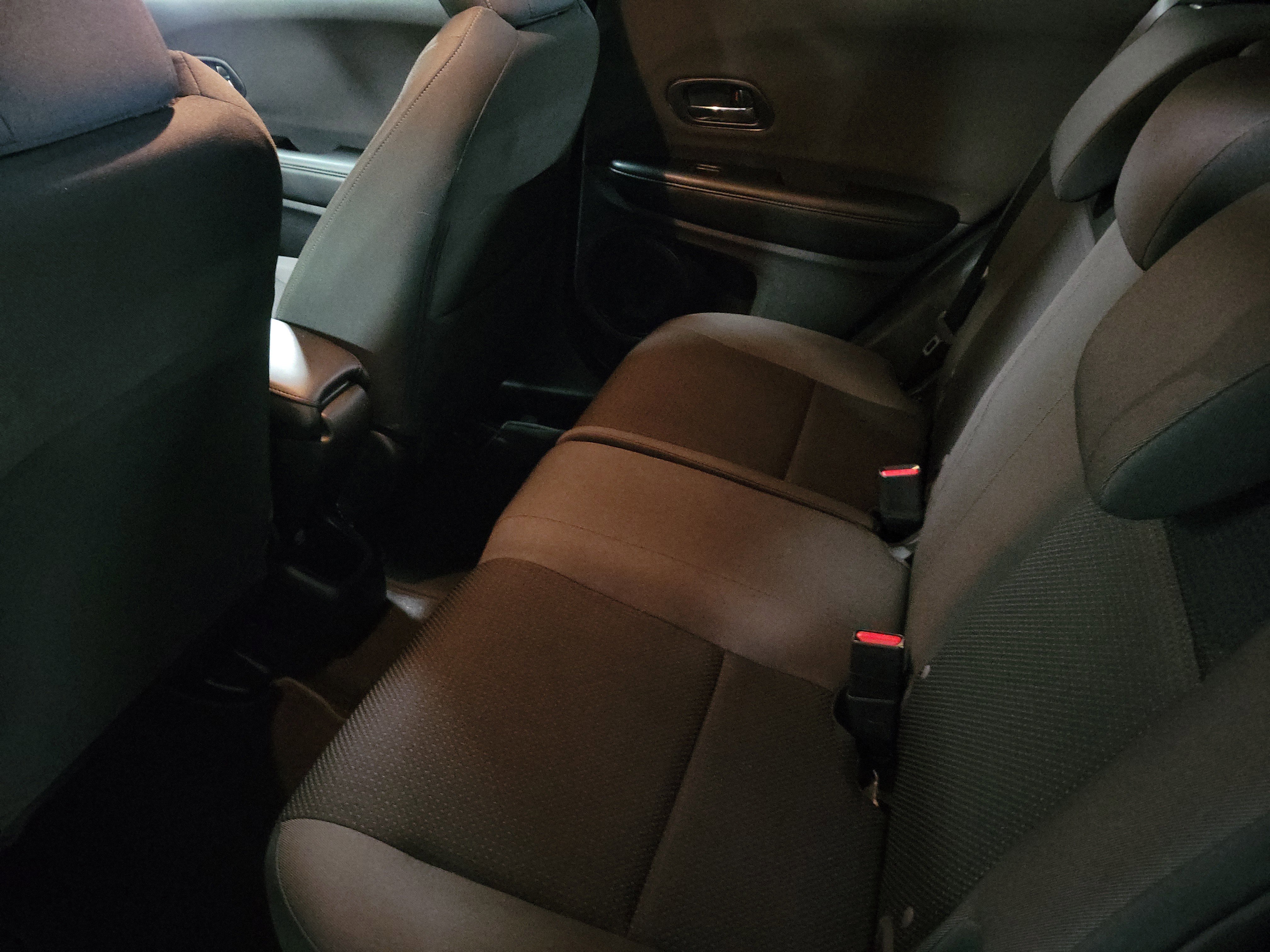 Used 2021 Honda HR-V Sport image 11