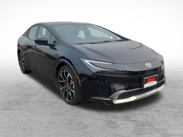 Certified 2024 Toyota Prius Prime Premium w/ Advanced Technology Package FWD image 3