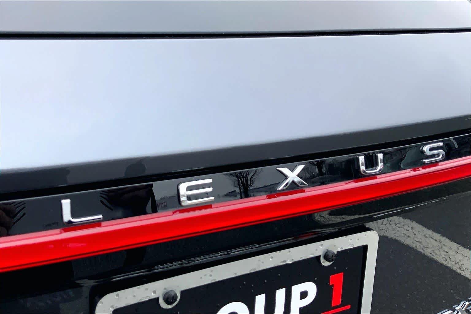 New 2026 Lexus RX 350h AWD/4WD image 15