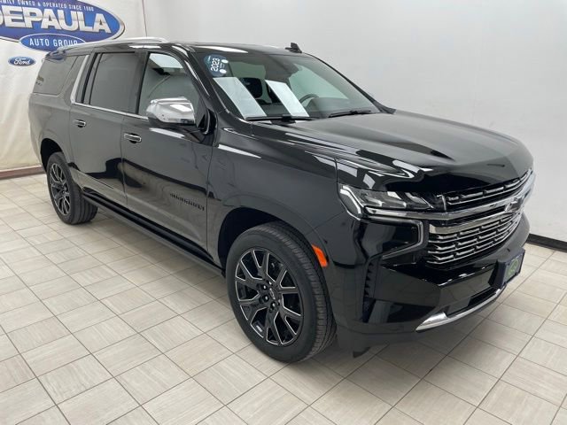 Used 2023 Chevrolet Suburban Premier w/ Premium Package 2 AWD/4WD image 1