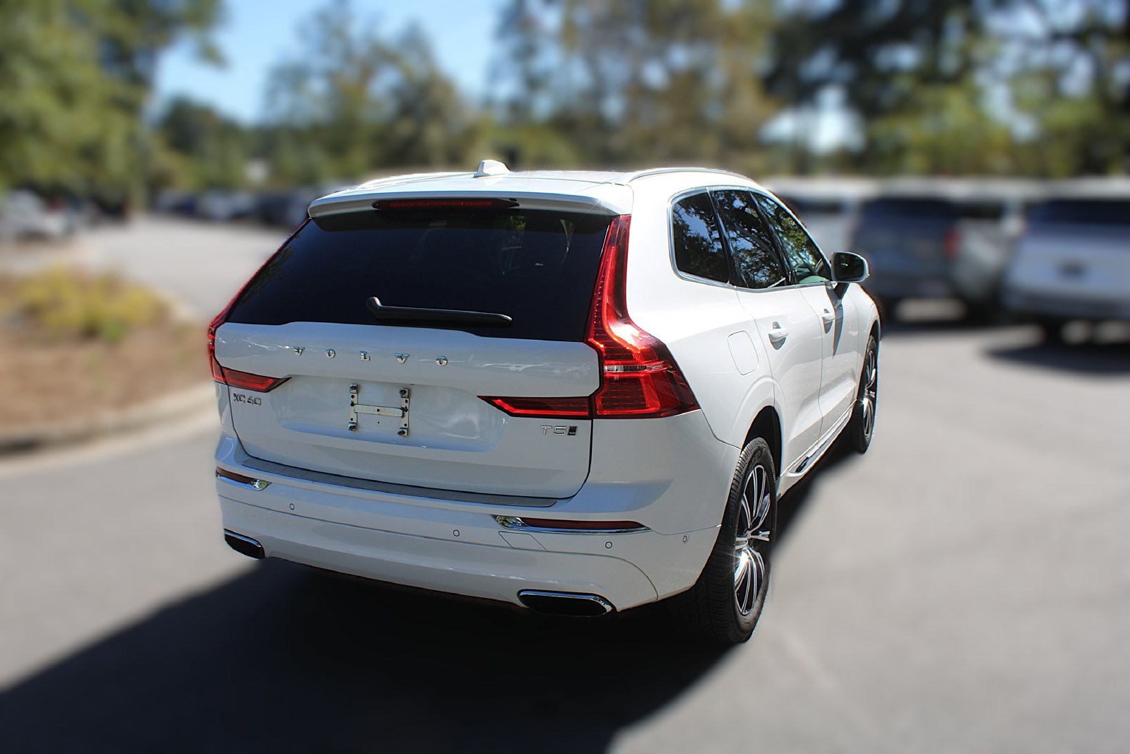 Used 2021 Volvo XC60 T5 Inscription w/ Advanced Package AWD/4WD image 13