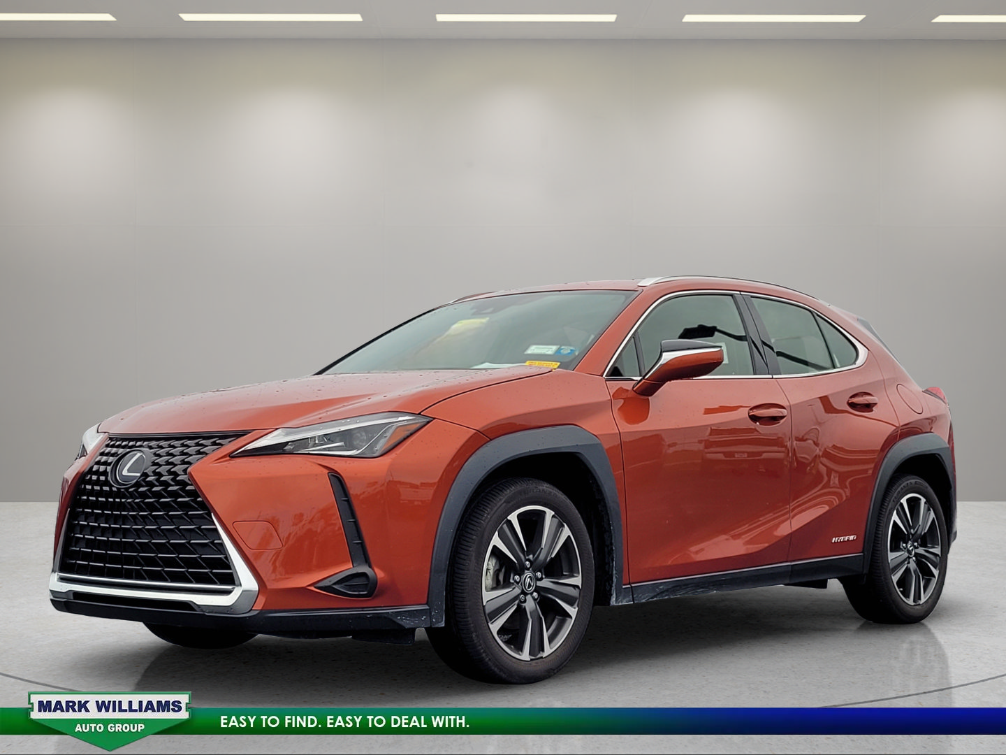 Used 2019 Lexus UX 250h w/ Accessory Package 2 AWD/4WD image 8