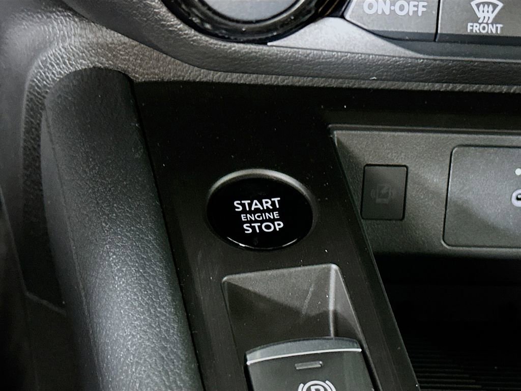 New 2026 Nissan Kicks SV w/ SV Premium Package image 19