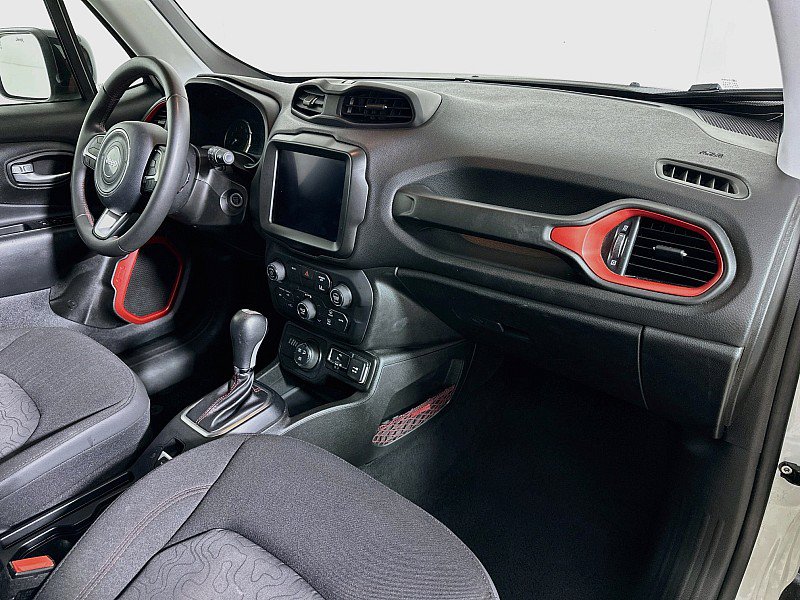 Used 2023 Jeep Renegade Trailhawk AWD/4WD image 29