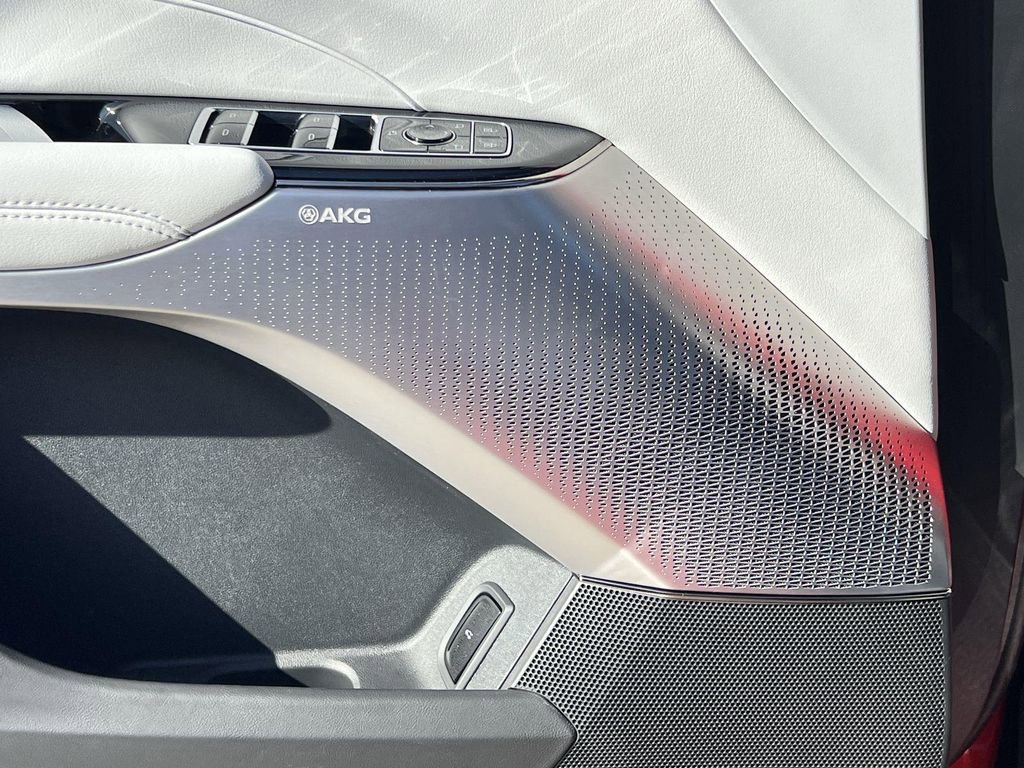 New 2025 Cadillac Lyriq Sport image 24