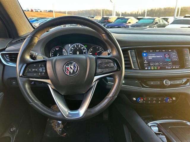 Used 2024 Buick Enclave Premium image 10