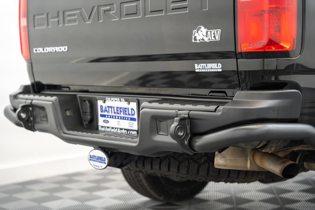 Used 2022 Chevrolet Colorado ZR2 w/ Colorado ZR2 Bison Edition AWD/4WD image 10