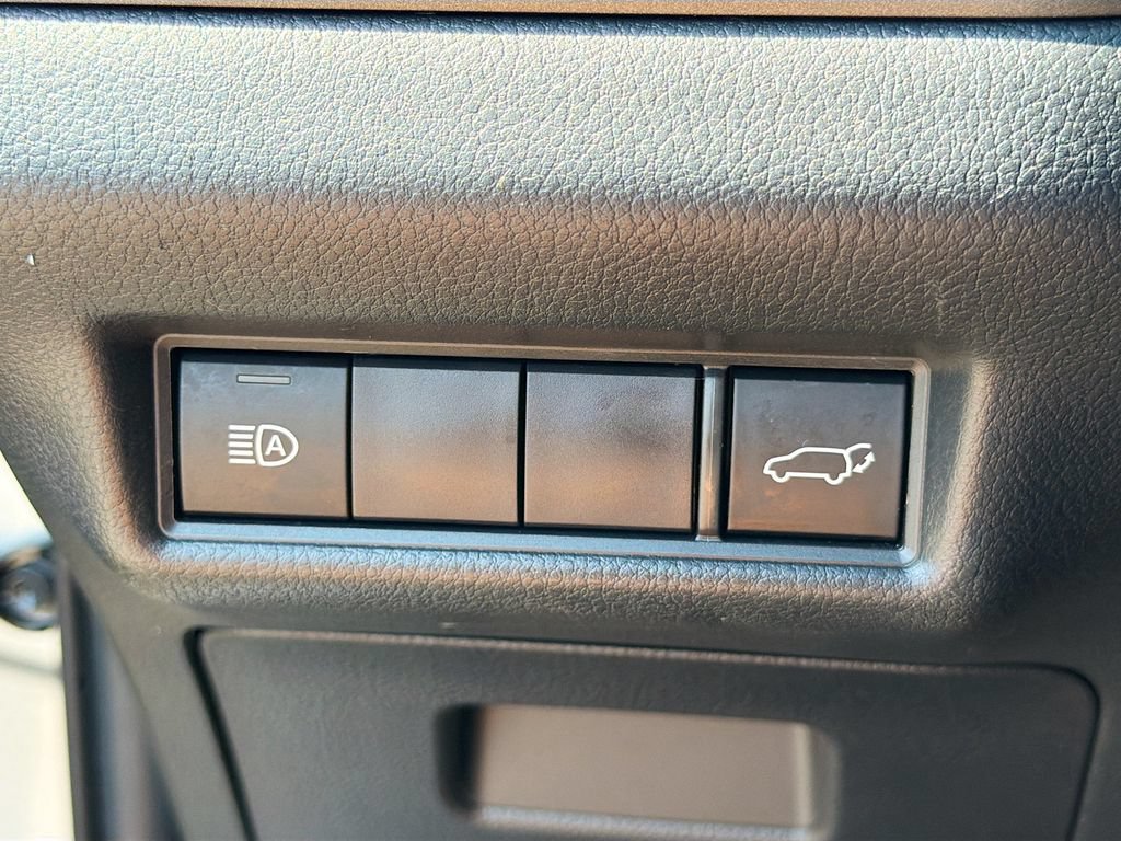 Used 2025 Toyota Grand Highlander FWD image 34