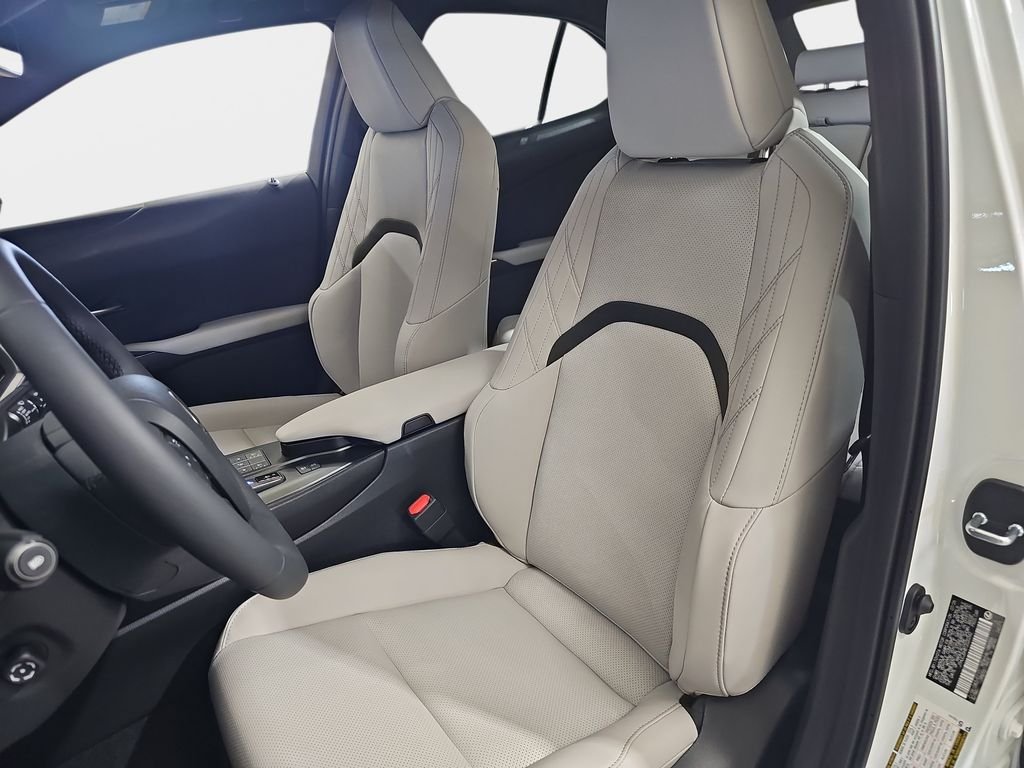 New 2026 Lexus UX 300h AWD w/ Cold Area Package image 15