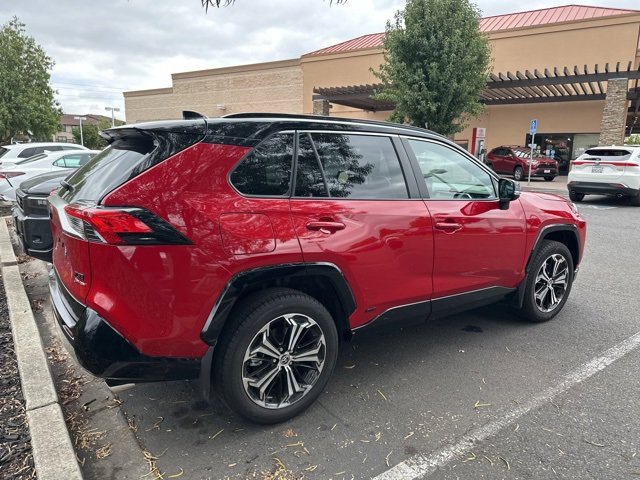 Certified 2025 Toyota RAV4 XSE image 8