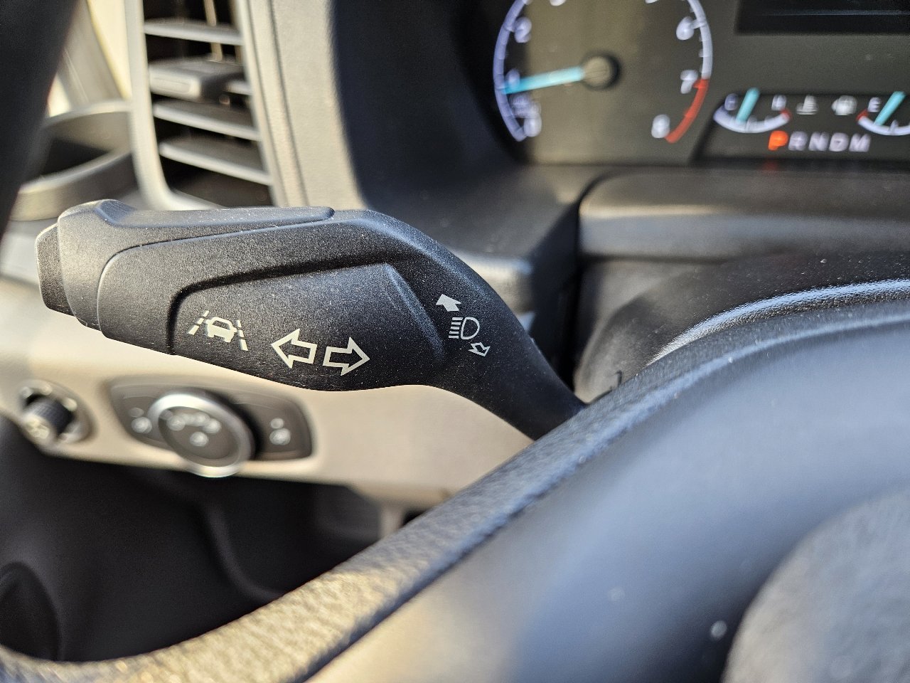 Used 2020 Ford Transit 250 Medium Roof image 42