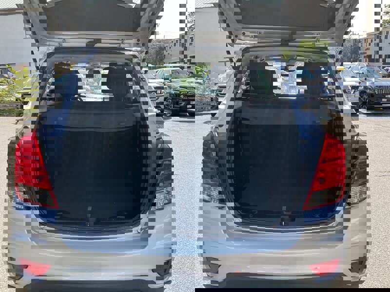 Used 2018 Chevrolet Trax LS image 11