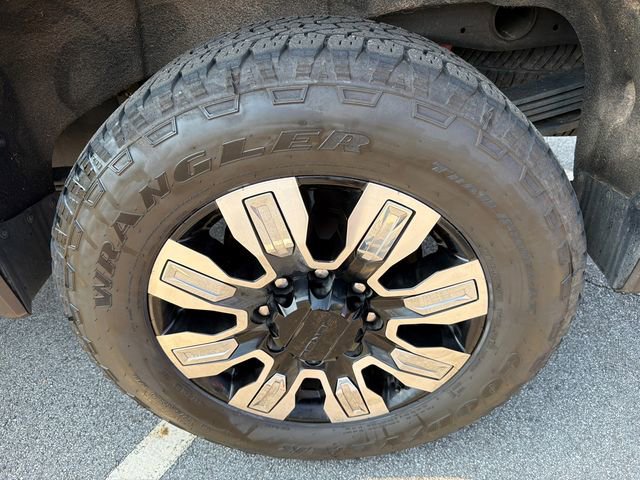 Used 2025 GMC Sierra 2500 Denali w/ Denali Reserve Package image 19