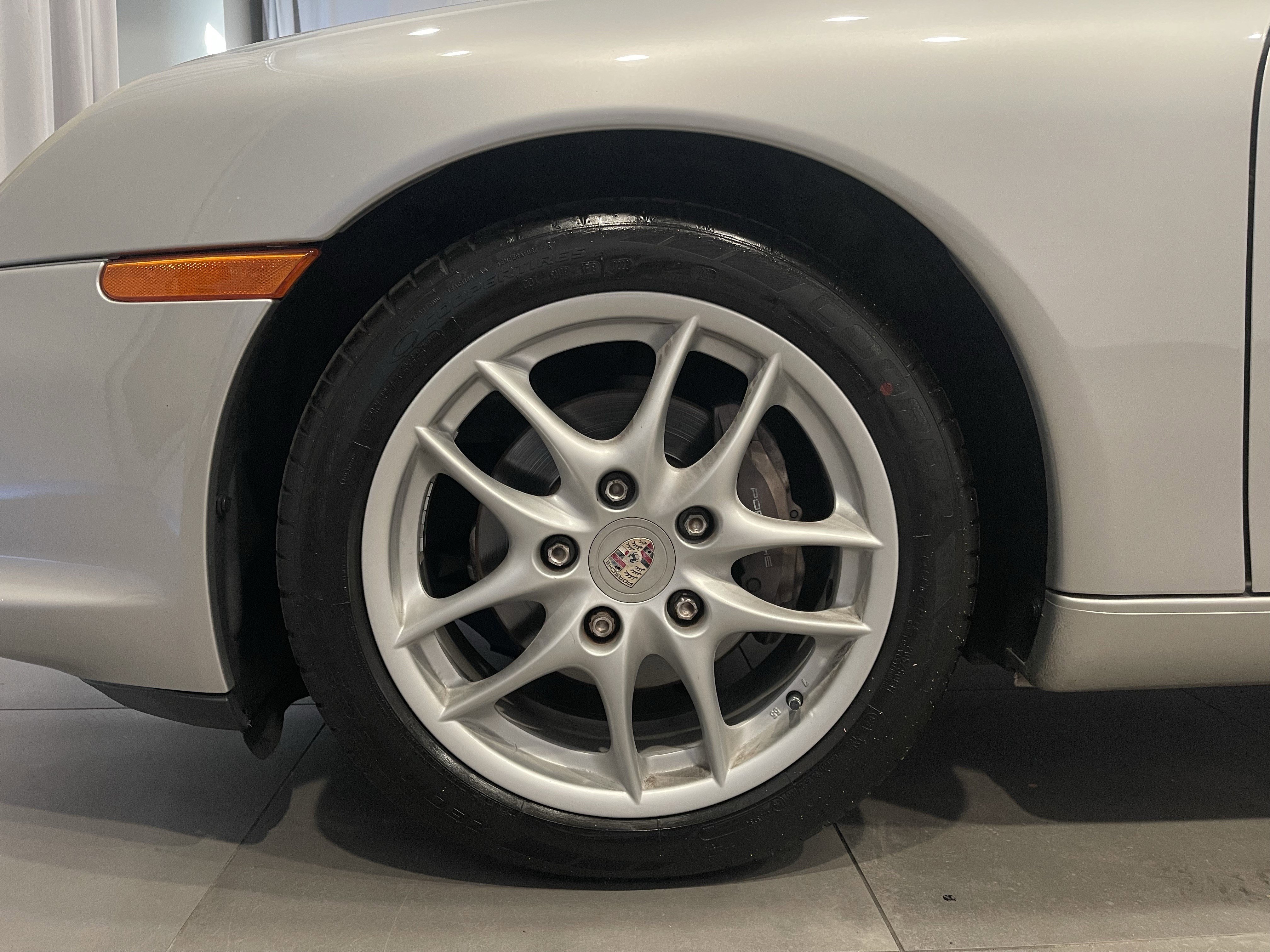 Used 2003 Porsche Boxster RWD image 7
