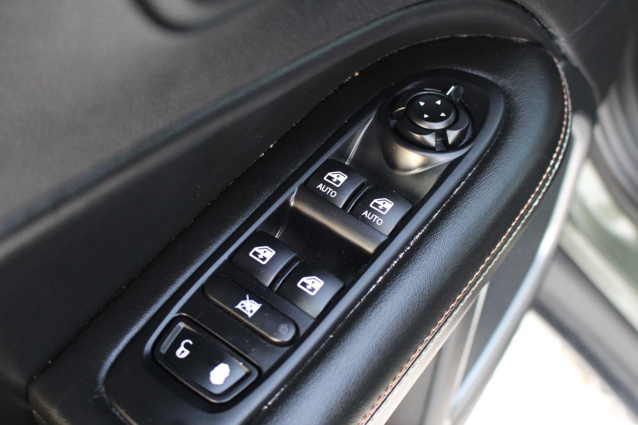 Used 2020 Jeep Compass Latitude w/ Popular Equipment Group image 13