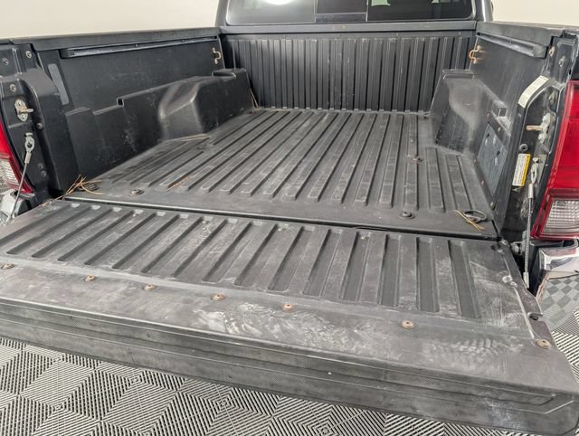 Used 2021 Toyota Tacoma SR5 RWD image 27