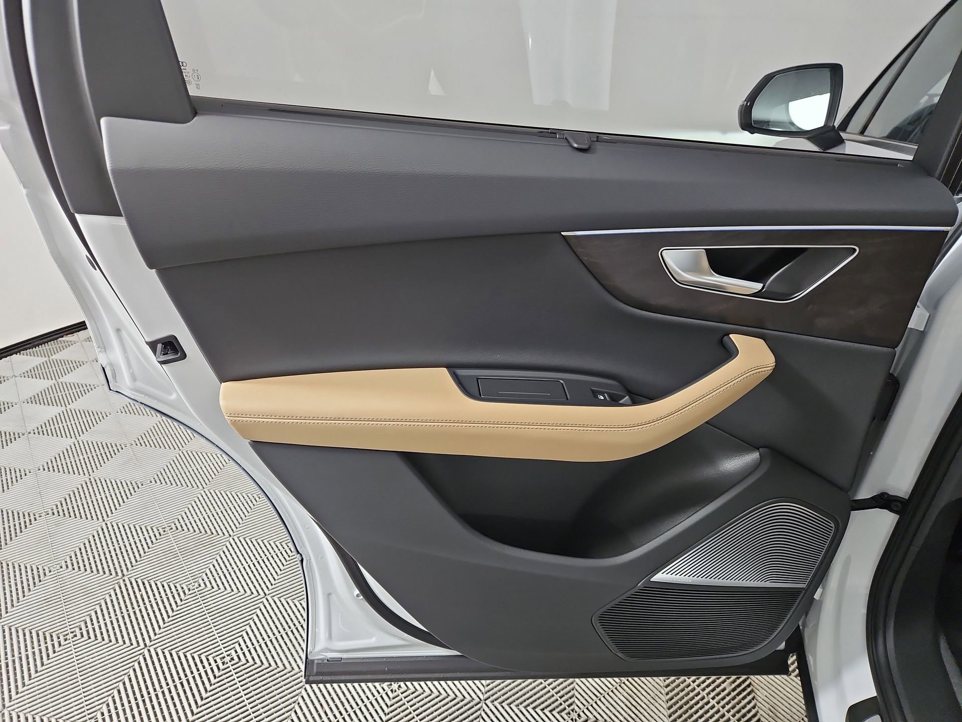 New 2026 Audi Q7 3.0T Prestige image 46