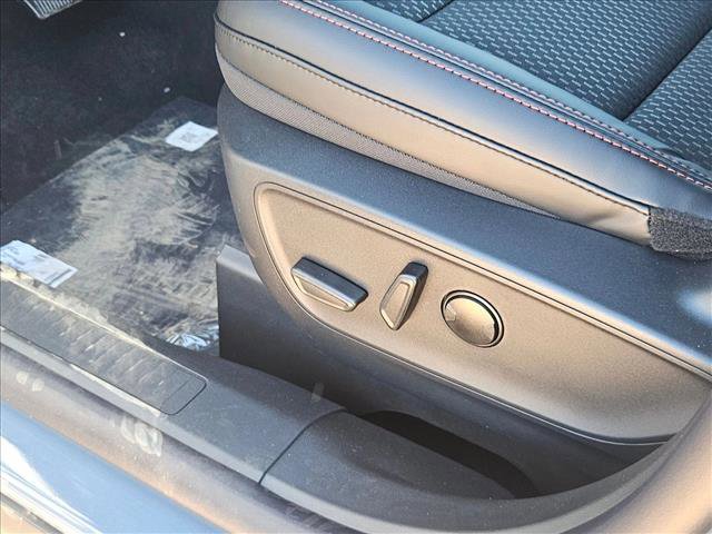 New 2026 Ford Escape ST-Line w/ Tech Pack #1 image 4