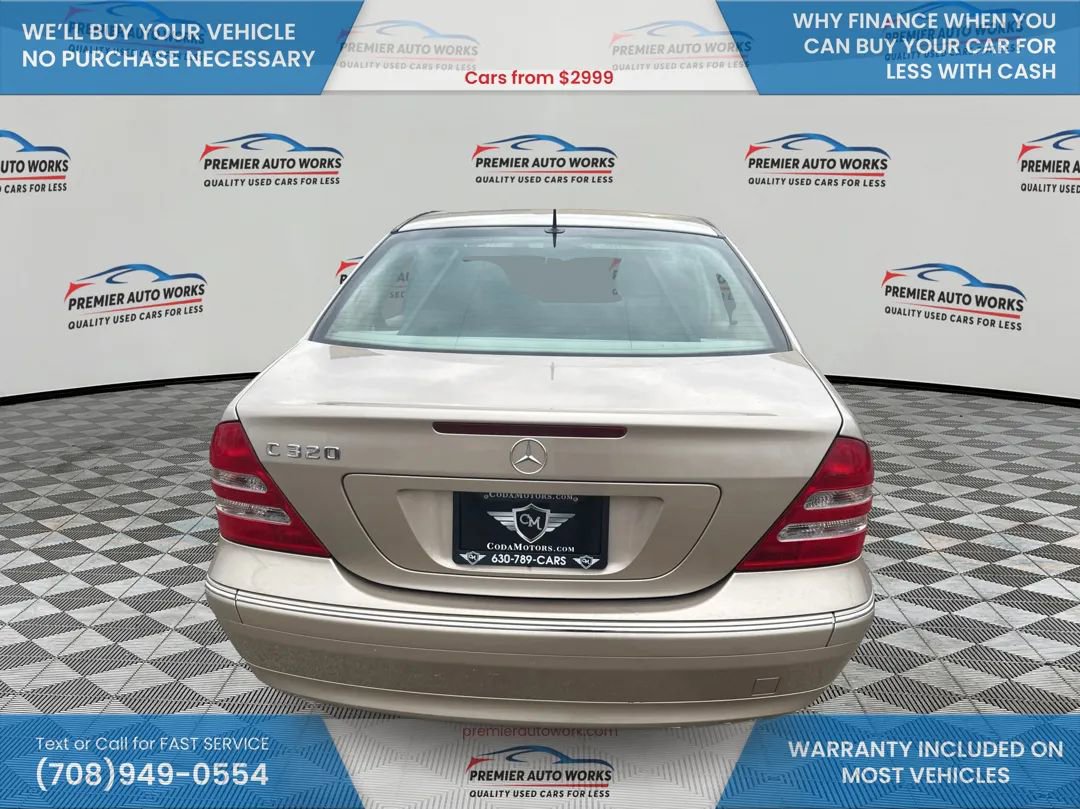 Used 2001 Mercedes-Benz C 320 Sedan image 5