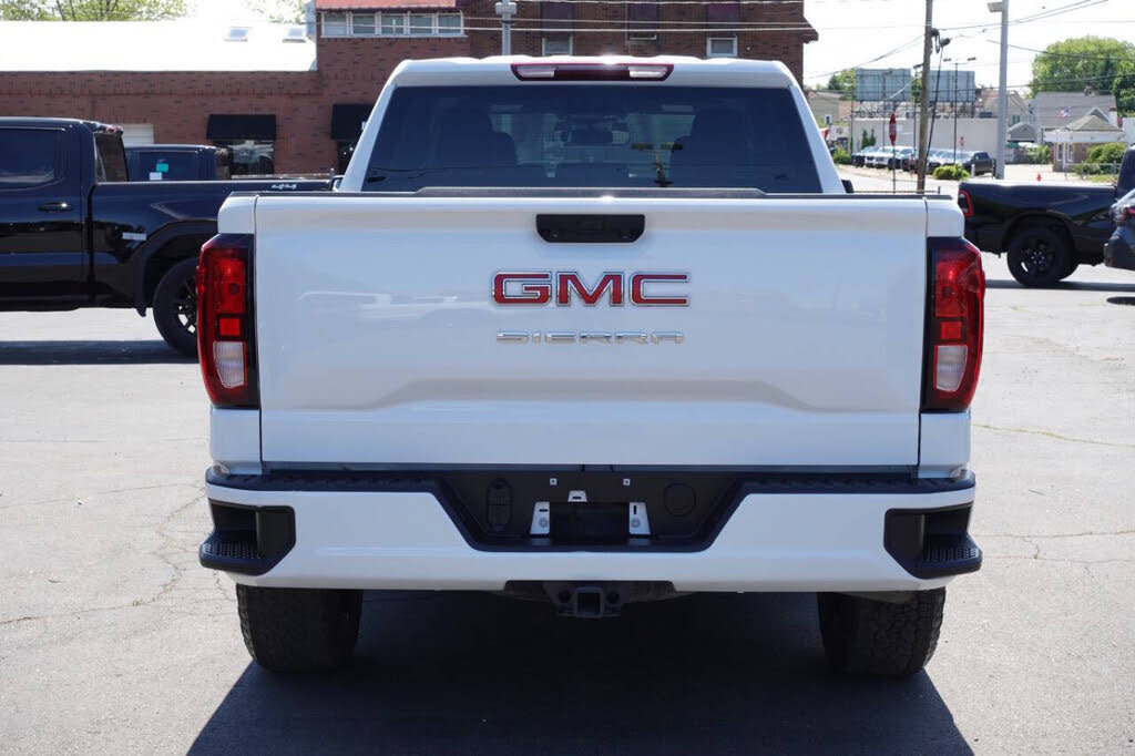 Used 2023 GMC Sierra 1500 Pro w/ Graphite Edition AWD/4WD image 9