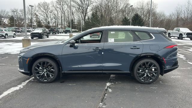 New 2025 Toyota Crown Signia w/ Advanced Technology Package image 4