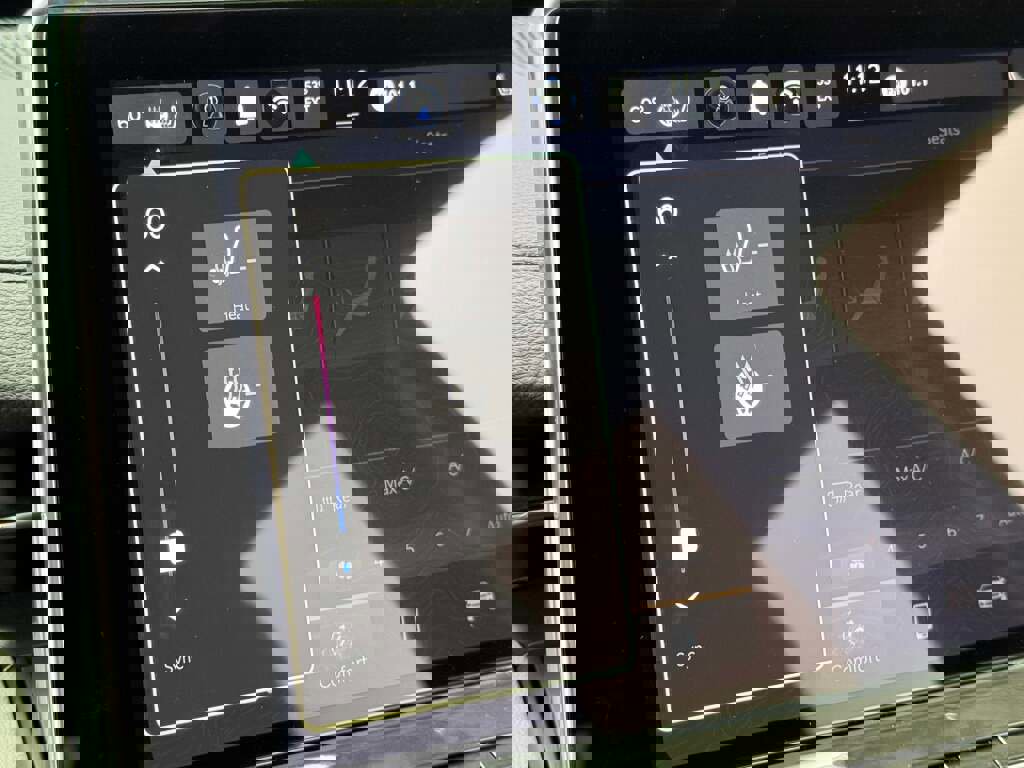 New 2026 Jeep Compass Limited image 30