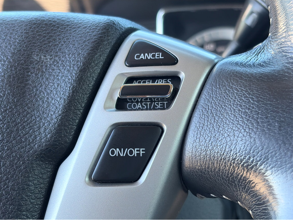 Used 2017 Nissan Titan PRO-4X AWD/4WD image 14