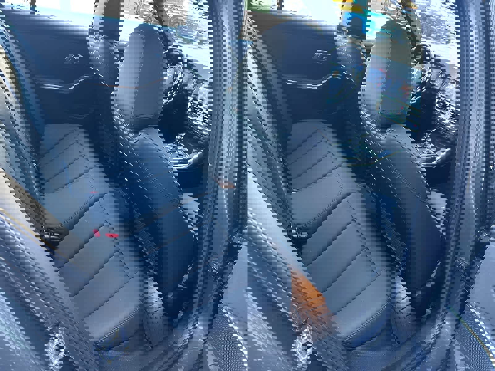 Used 2019 BMW 330i xDrive Sedan w/ Convenience Package image 16