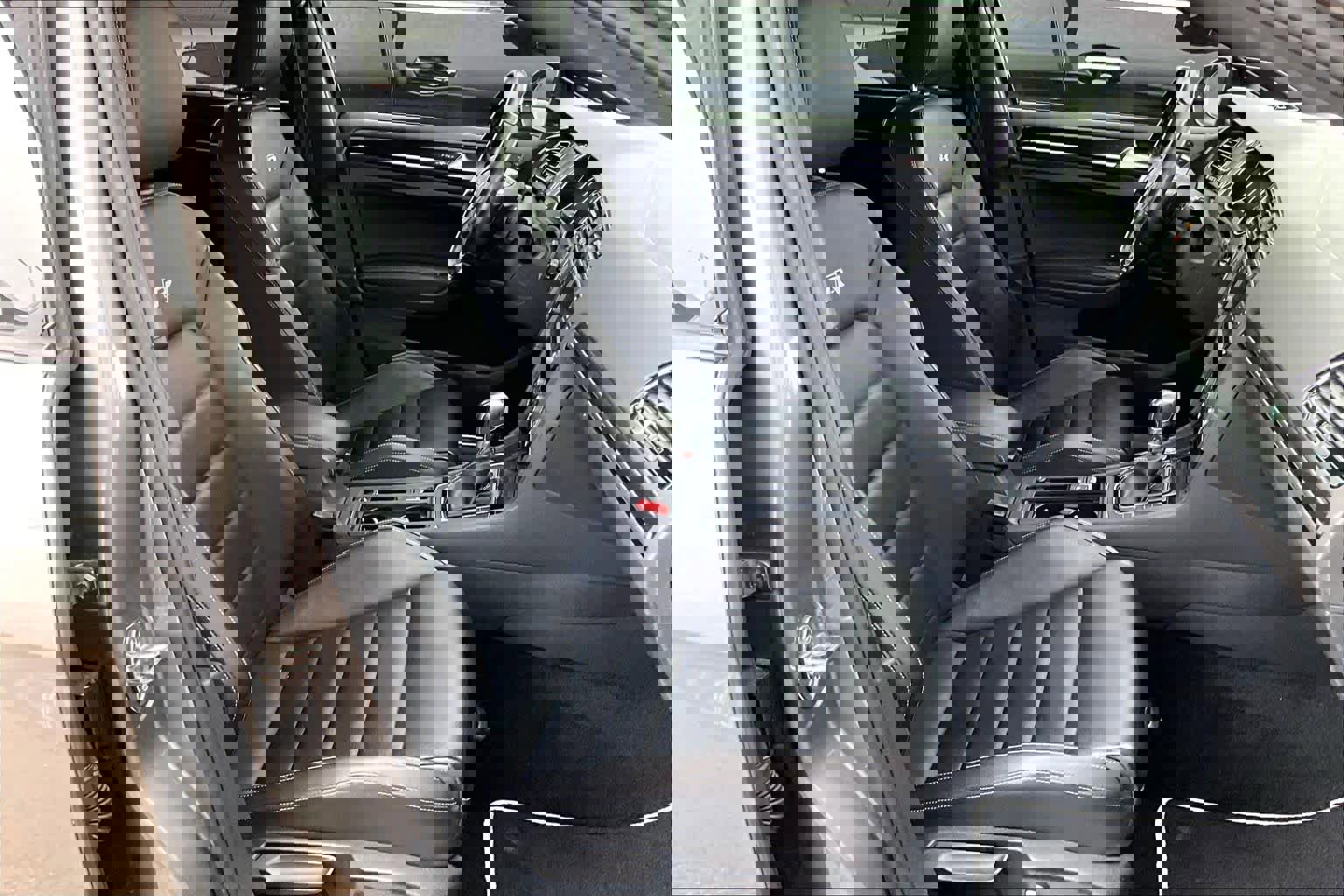 Used 2017 Volkswagen Golf R 4-Door image 8