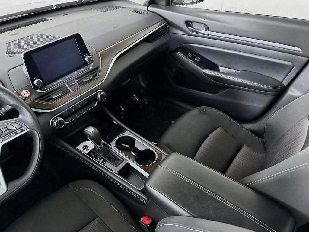 Used 2023 Nissan Altima 2.5 SV image 30