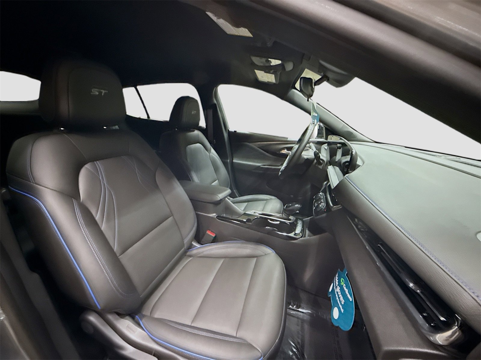 Certified 2024 Buick Envista Sport Touring image 25