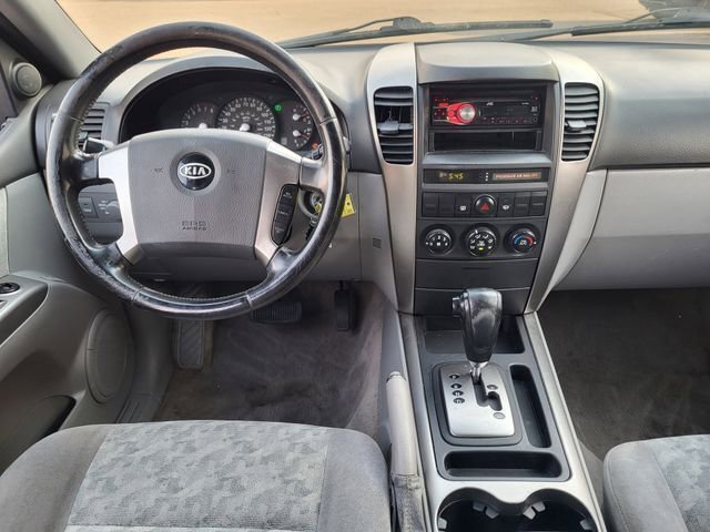 Used 2006 Kia Sorento LX image 21