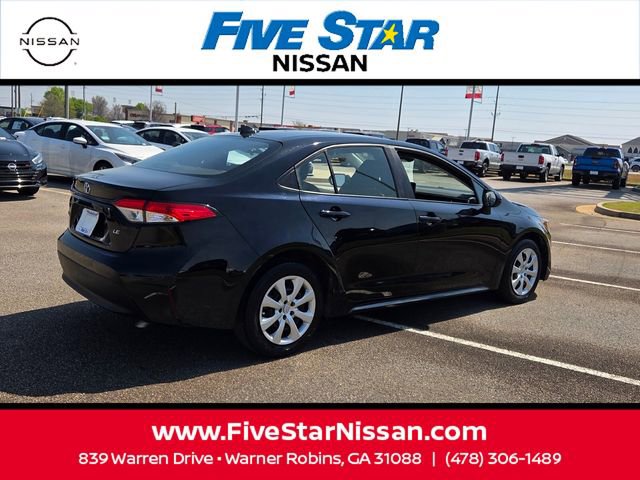 Used 2025 Toyota Corolla LE image 14