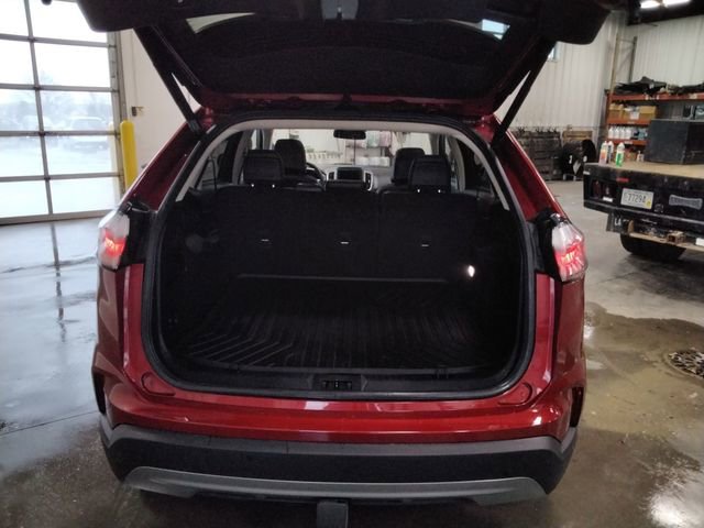 Used 2021 Ford Edge SEL w/ Convenience Package image 13