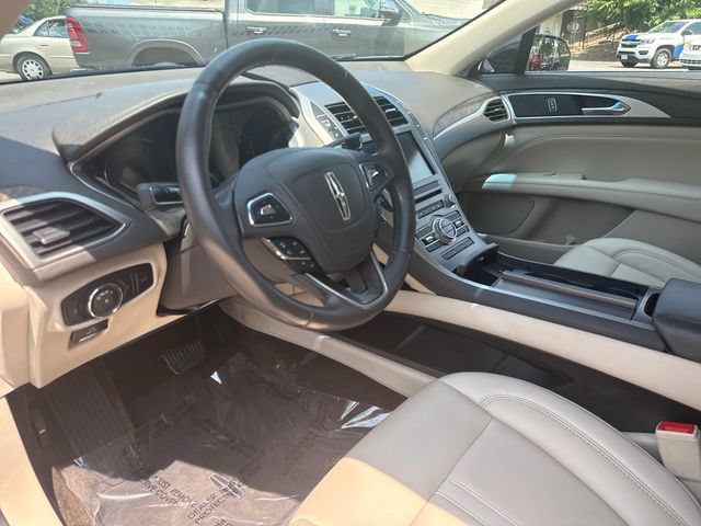 Used 2018 Lincoln MKZ Select w/ Select Plus Package AWD/4WD image 36