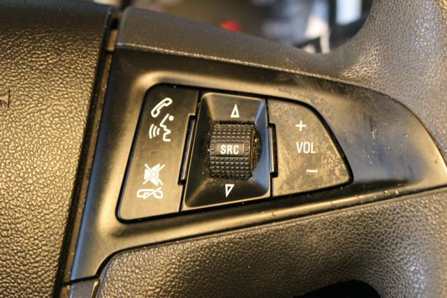 Used 2017 Chevrolet Equinox LS image 22