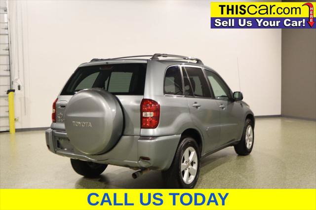 Used 2005 Toyota RAV4 2WD w/ "L" Pkg image 7