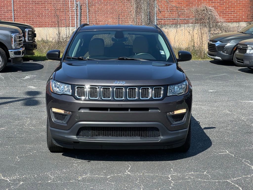 Used 2017 Jeep Compass Sport w/ Tech Group image 9