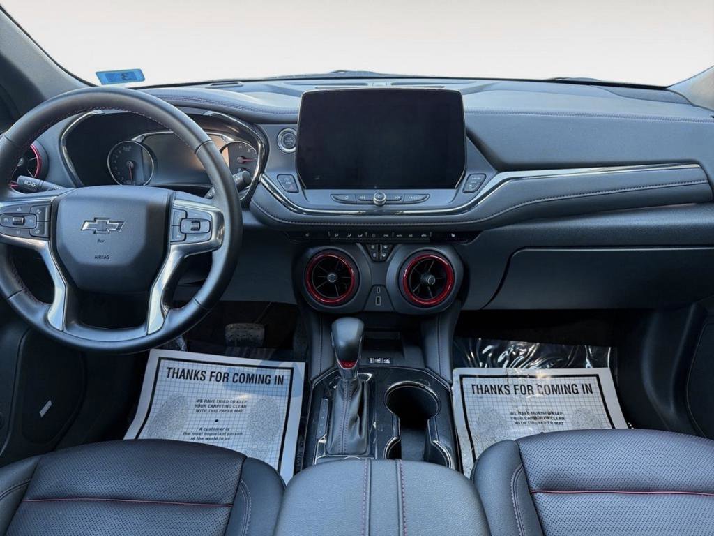 Used 2025 Chevrolet Blazer RS image 17