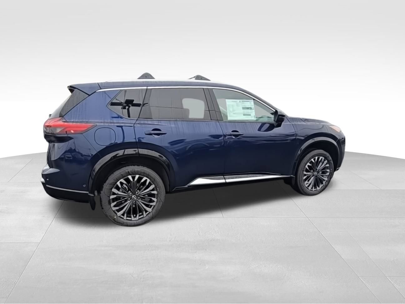New 2026 Nissan Rogue Platinum image 9