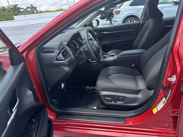 Used 2024 Toyota Camry LE FWD image 23