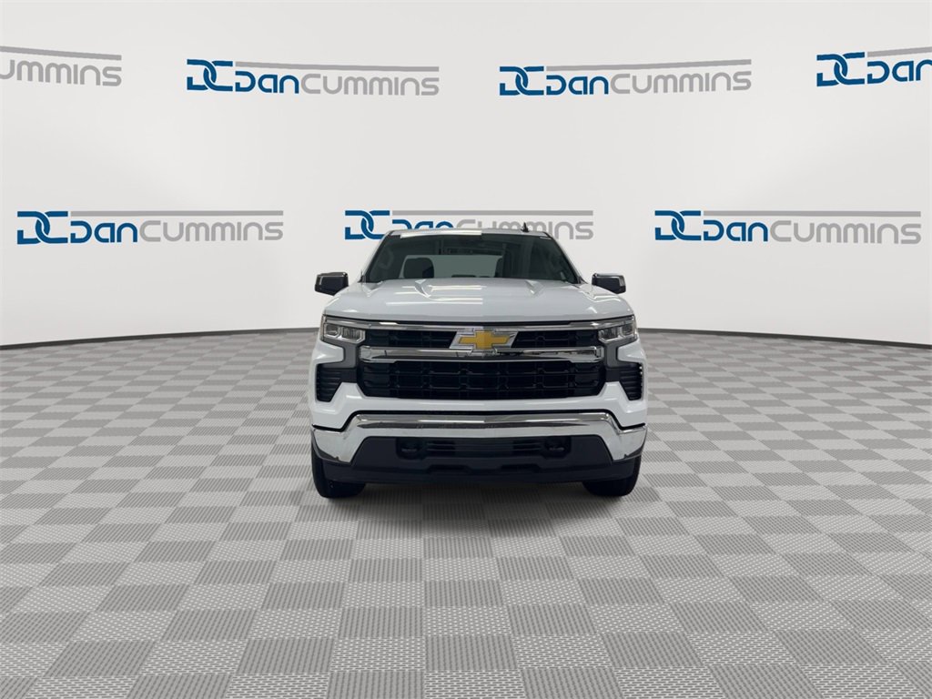 New 2026 Chevrolet Silverado 1500 LT image 3