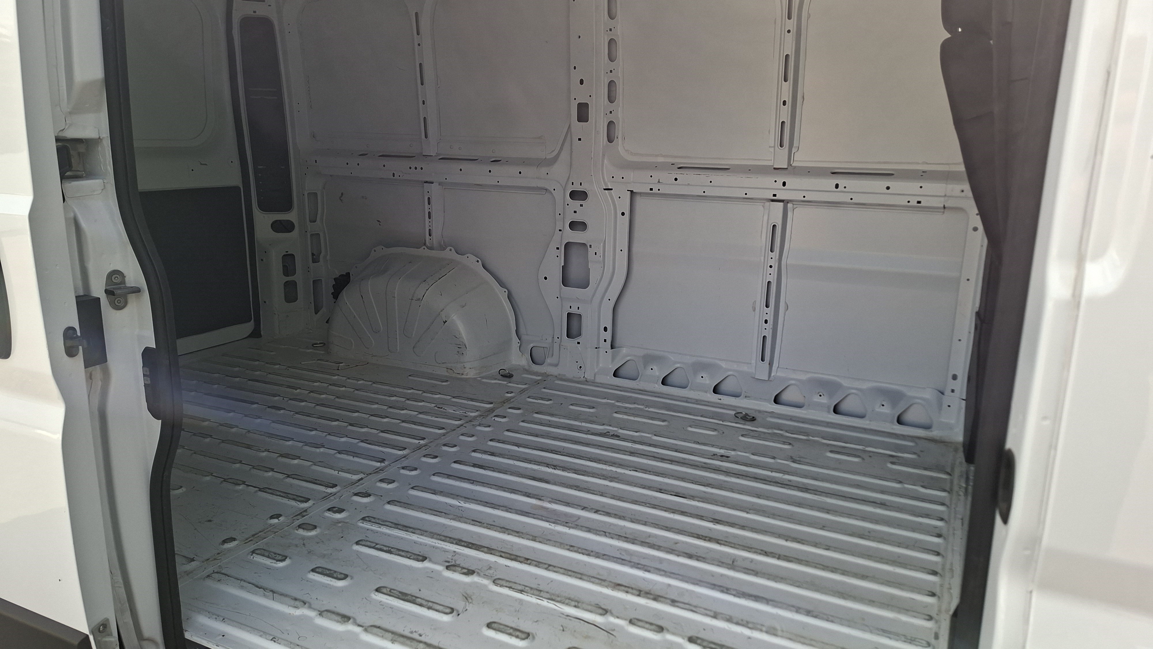 Used 2025 RAM ProMaster 2500 w/ Convenience Group FWD image 20
