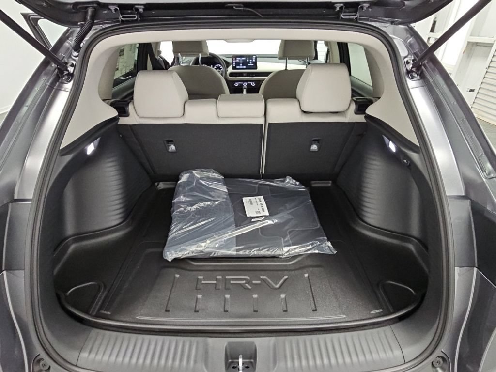 New 2027 Honda HR-V LX image 30