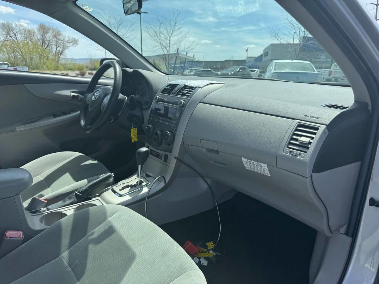 Used 2011 Toyota Corolla LE FWD image 17