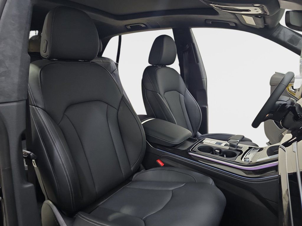 New 2026 Audi Q8 Prestige image 10