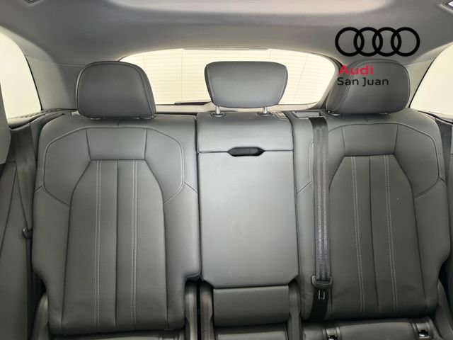 Used 2025 Audi Q5 Premium Plus w/ Premium Plus AWD/4WD image 31