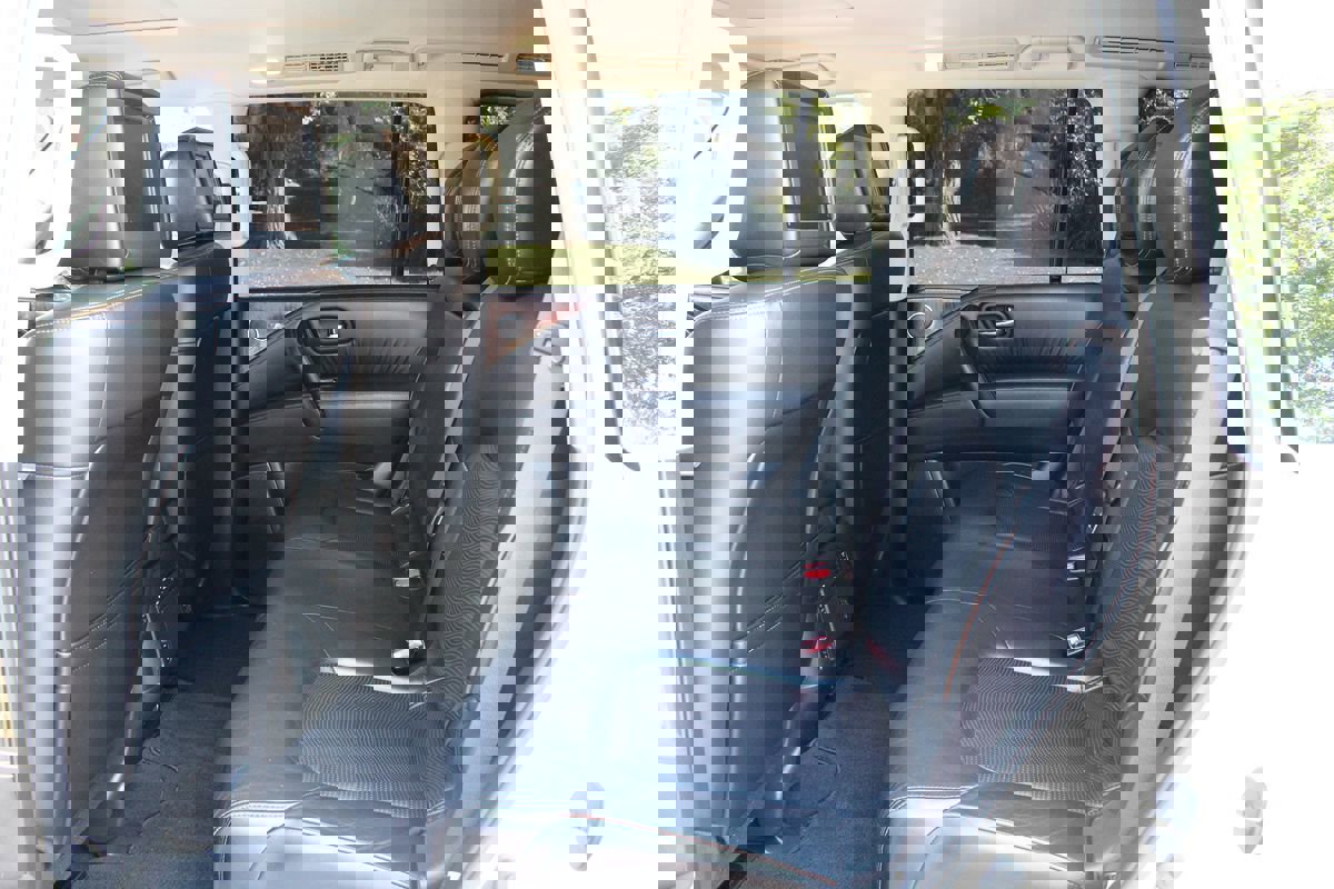 Used 2018 Nissan Armada Platinum w/ Cargo Package image 12