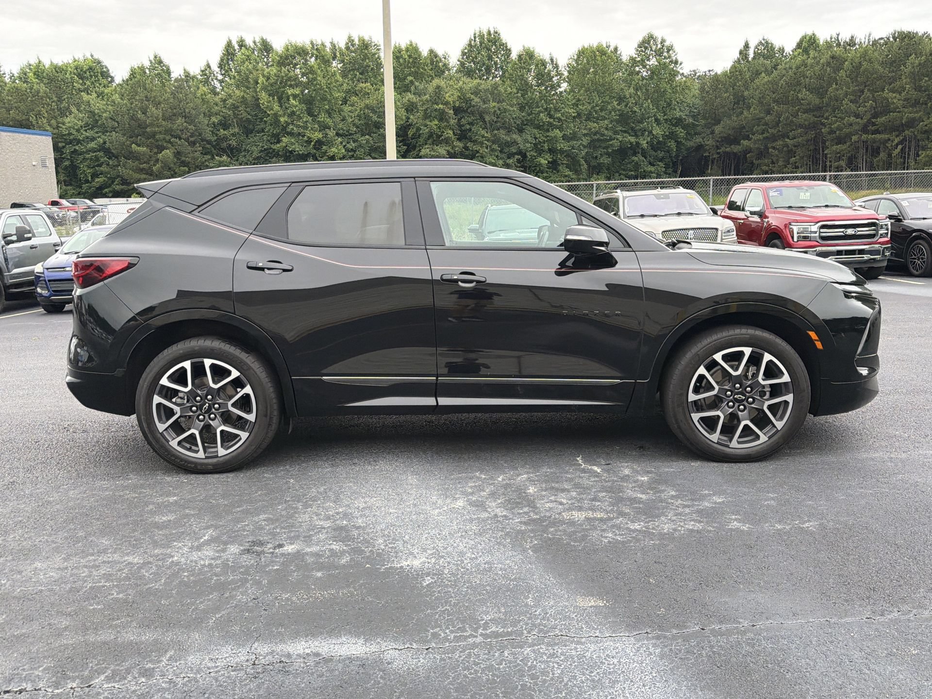 Used 2023 Chevrolet Blazer RS w/ Driver Confidence II Package AWD/4WD image 15