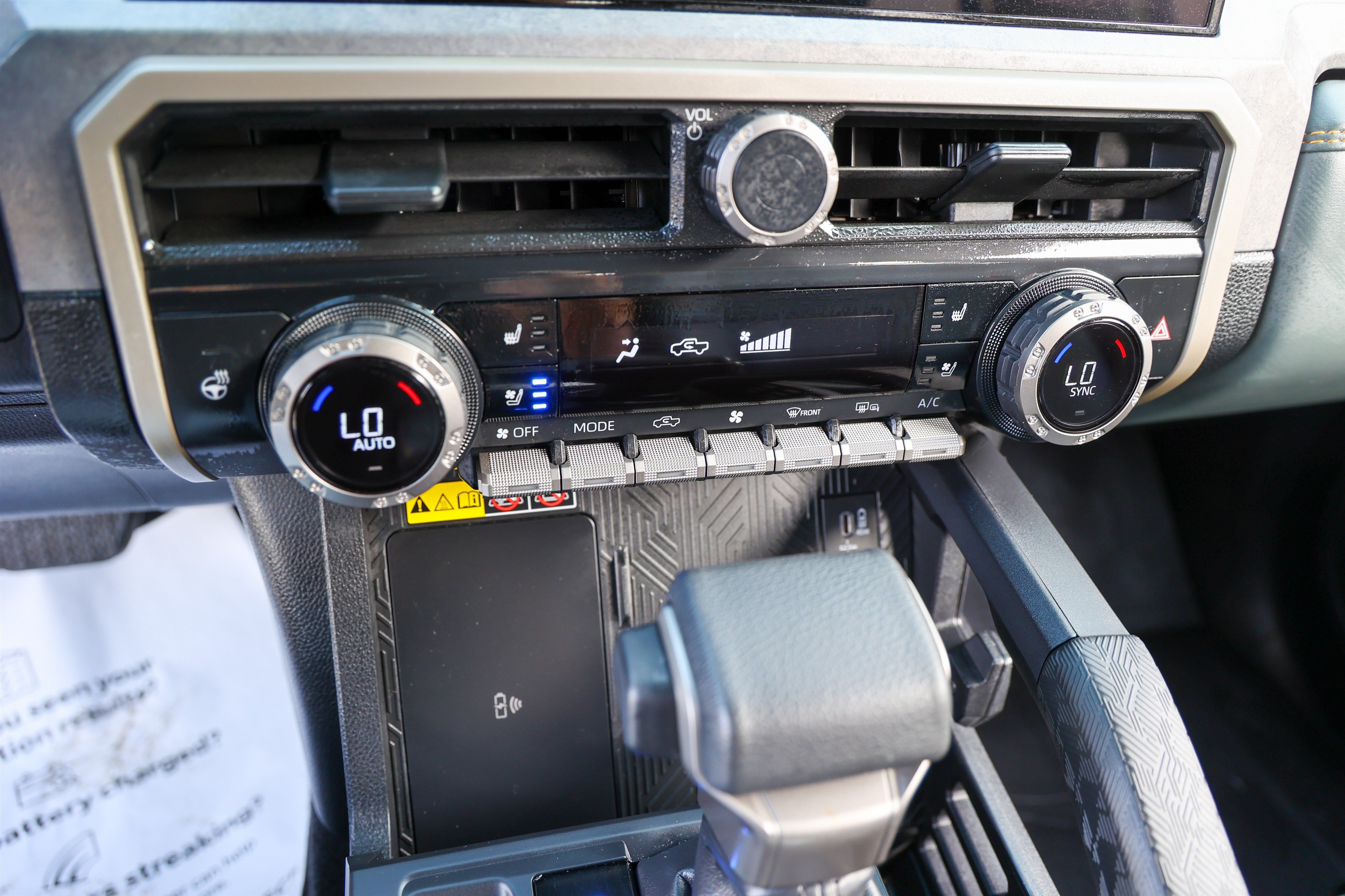 Certified 2024 Toyota Tacoma 4x4 Double Cab Hybrid image 31
